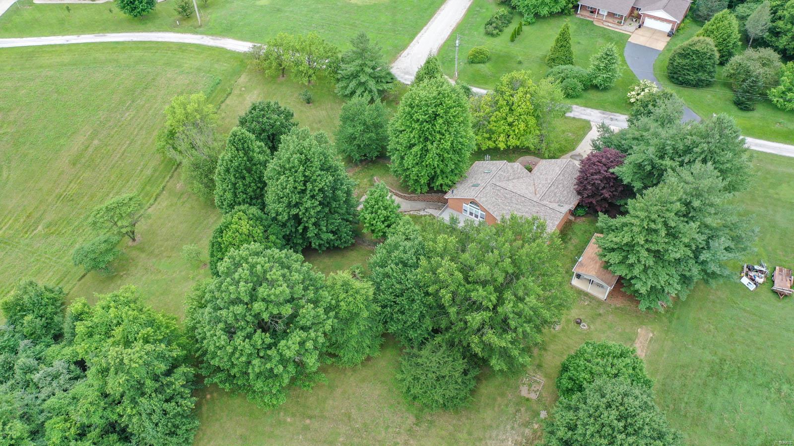 480 Piggott Ridge Lane Alton, IL 62002 - Photo 13 of 50 Gallery Image 13
