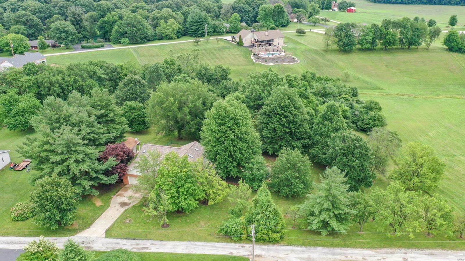 480 Piggott Ridge Lane Alton, IL 62002 - Photo 9 of 50 Gallery Image 9