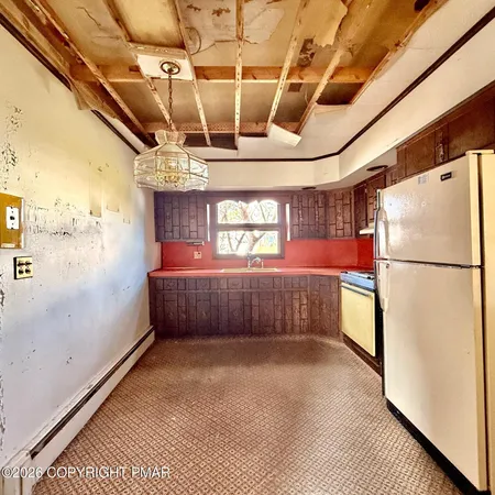 $99,900 | 815 York Avenue, Avoca, PA 18641