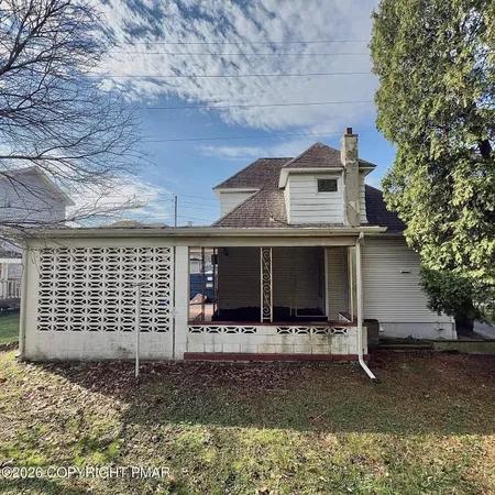 $99,900 | 815 York Avenue, Avoca, PA 18641