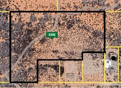 a view of outdoor space