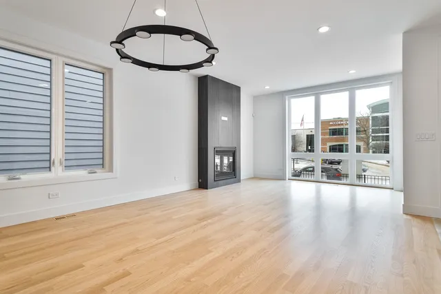 $1,129,000 | 1837 North Lawndale Avenue, Chicago, IL 60647