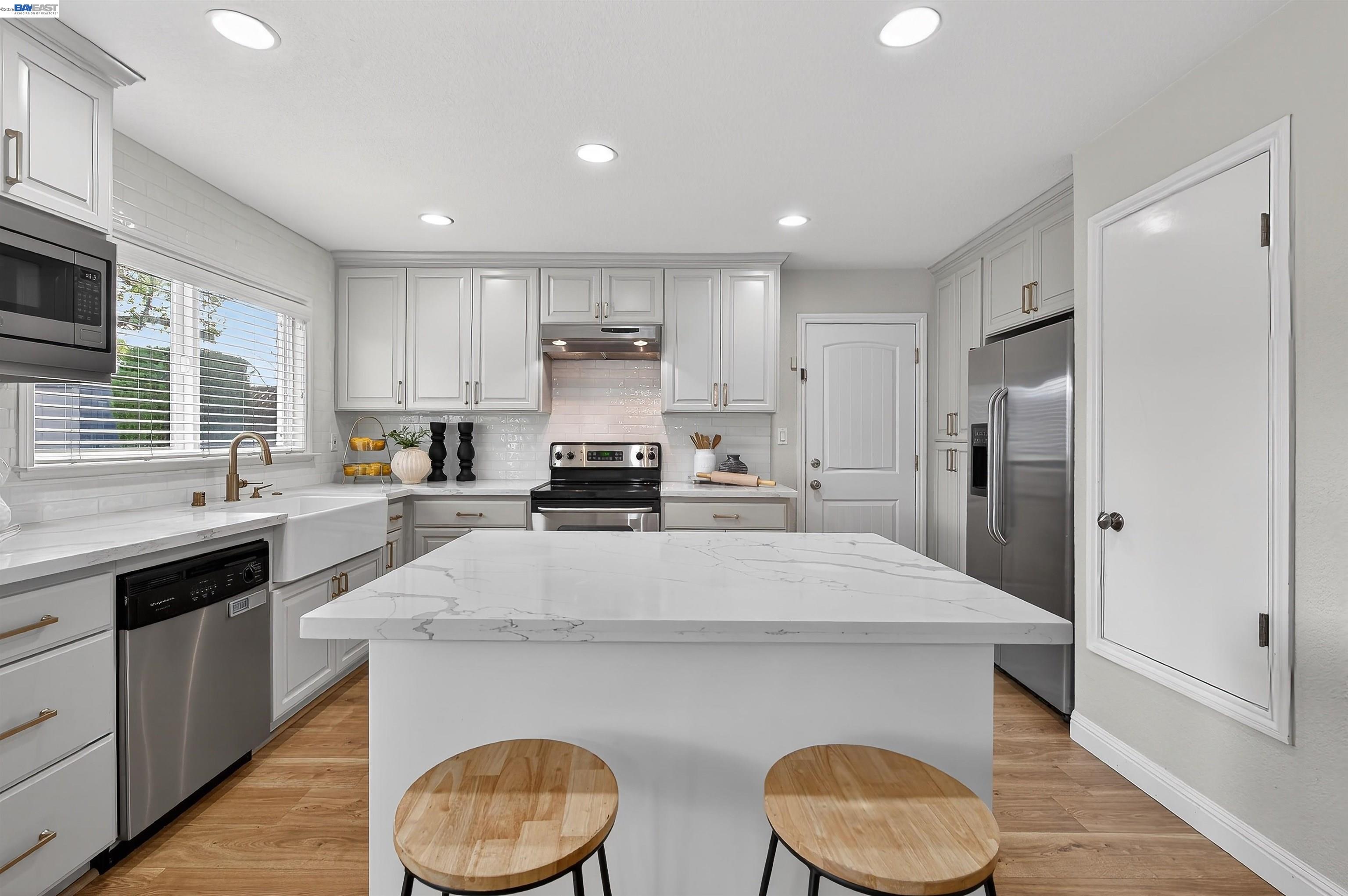 732 Hazel Street Livermore, CA 94550 - Photo 3 of 27