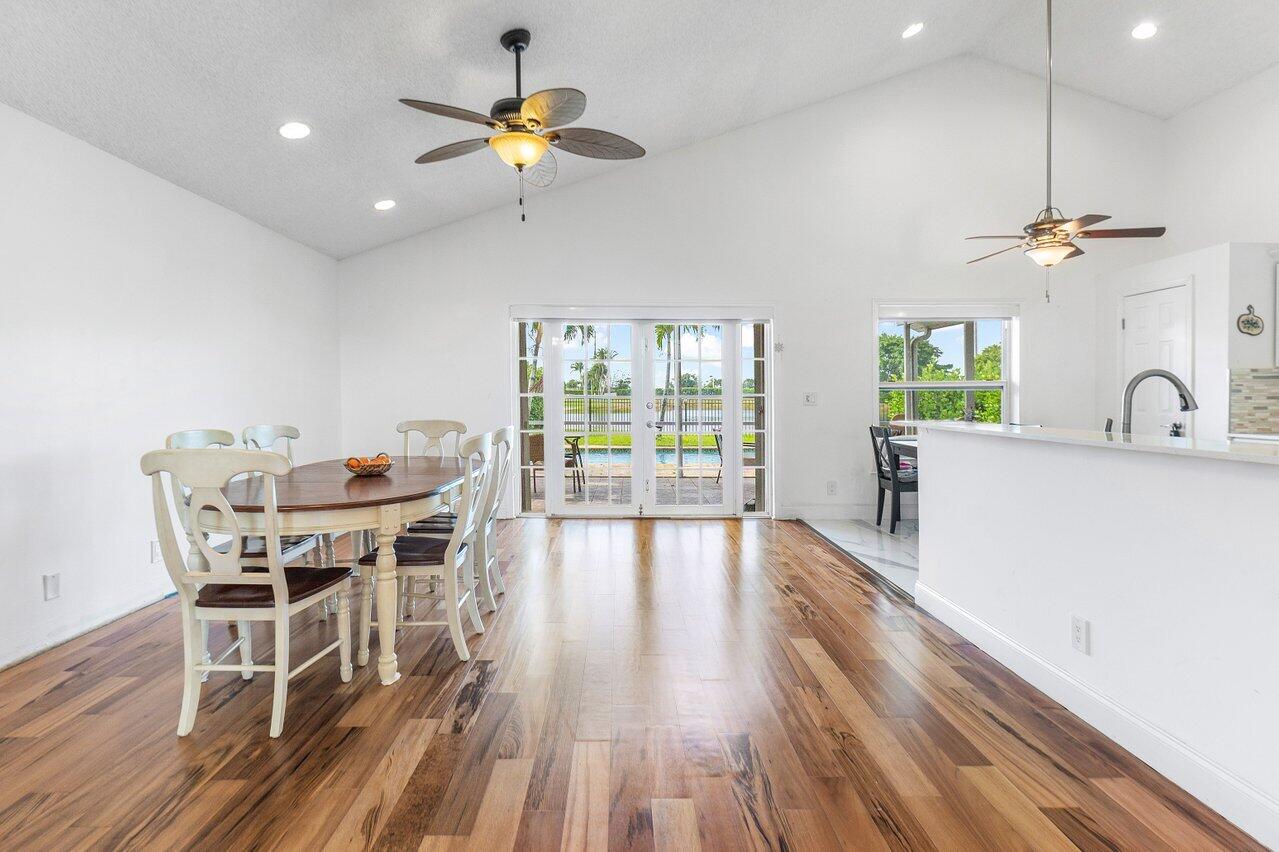 12820 Smithdale Place Boca Raton, FL 33428 - Photo 11 of 44 010-12820SmithdalePlace-BocaRaton-FL-334