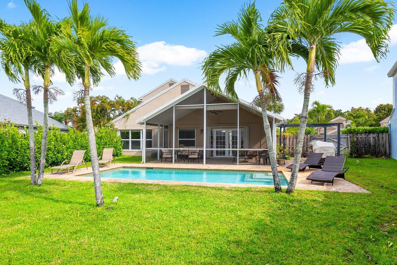 12820 Smithdale Place Boca Raton, FL 33428 - Photo 32 of 44 040-12820SmithdalePlace-BocaRaton-FL-334
