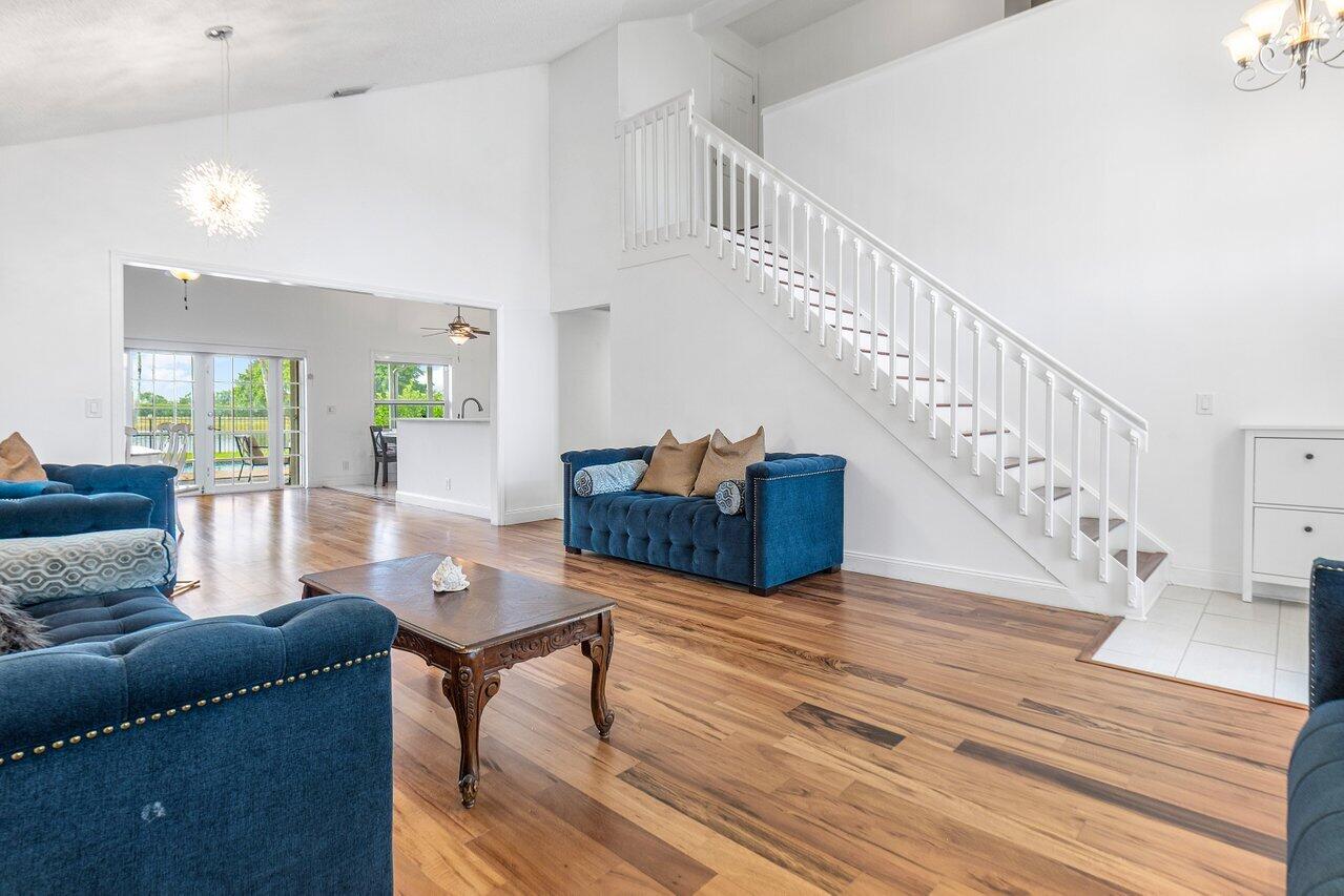 12820 Smithdale Place Boca Raton, FL 33428 - Photo 10 of 44 008-12820SmithdalePlace-BocaRaton-FL-334