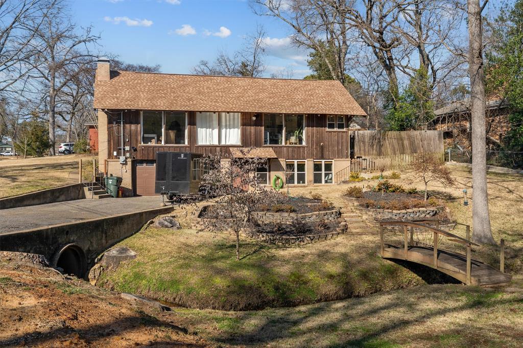 2526 Pounds Avenue Tyler, TX 75701 - Photo 3 of 25 a view of a house with a yard