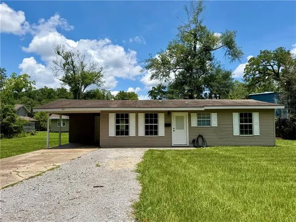 $1,350 | 801 East Morris Avenue, Hammond, LA 70403