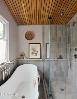 $2,690,000 | 19 Buckingham Lane, Monterey, MA 01245