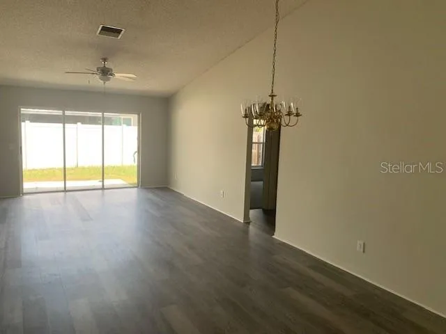 $1,899 | 1214 Bloom Hill Avenue, Valrico, FL 33596