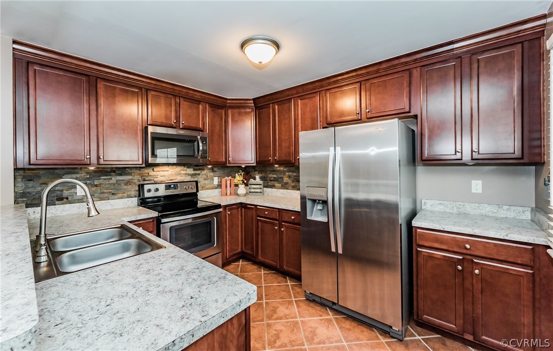4905 Gilmour Road Sandston, VA 23150 - Photo 14 of 50 Gallery Image 14