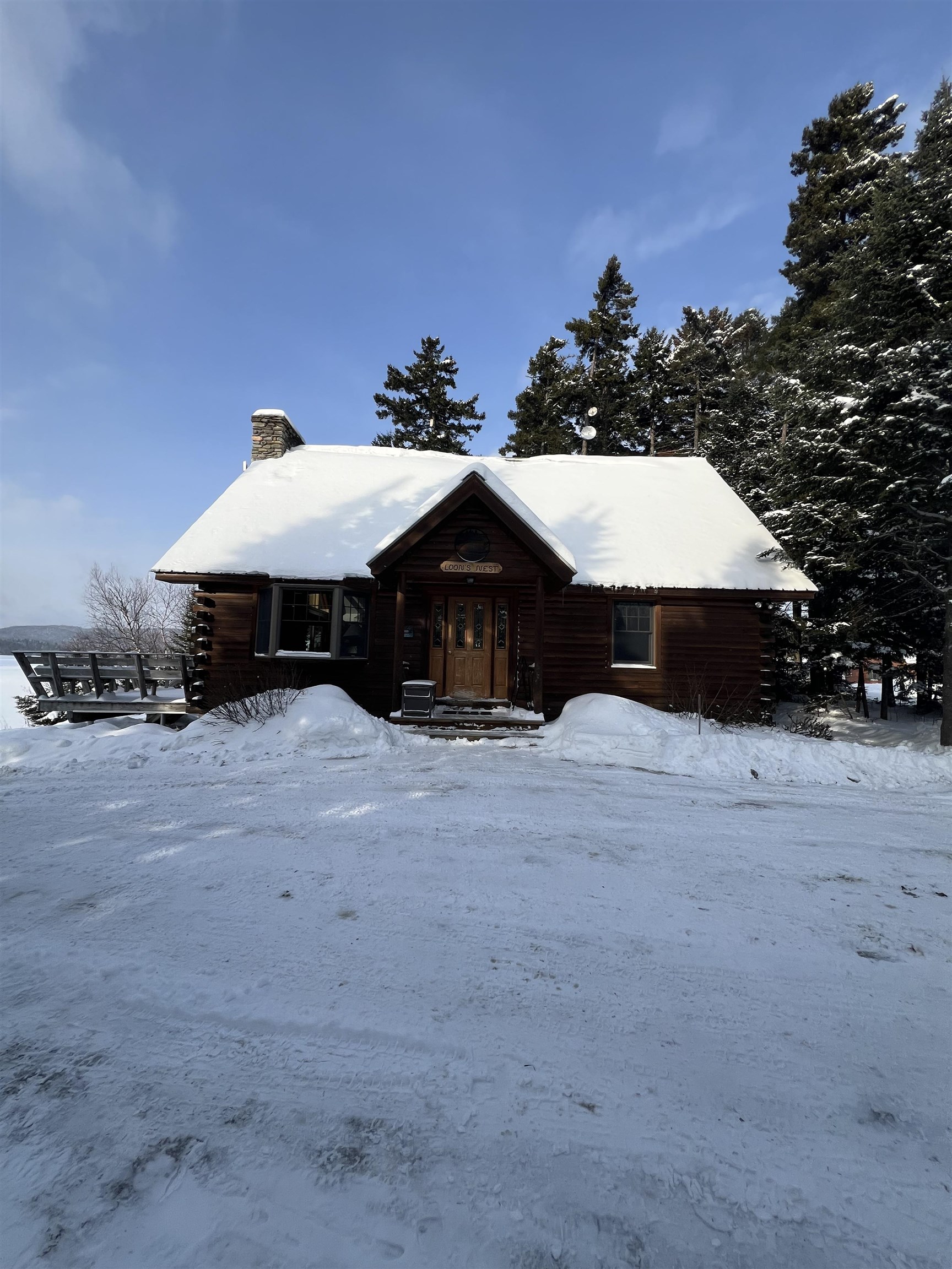 529 Beach Road Pittsburg, NH 03592 - Photo 2 of 14