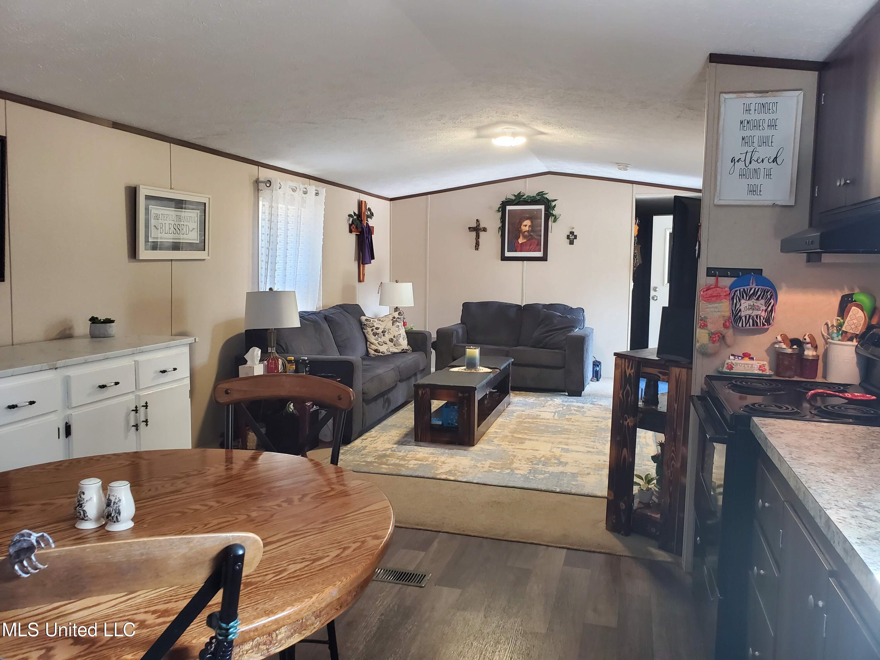 10239 Teasdale Road Enid, MS 38927 - Photo 7 of 21 20230930_114110