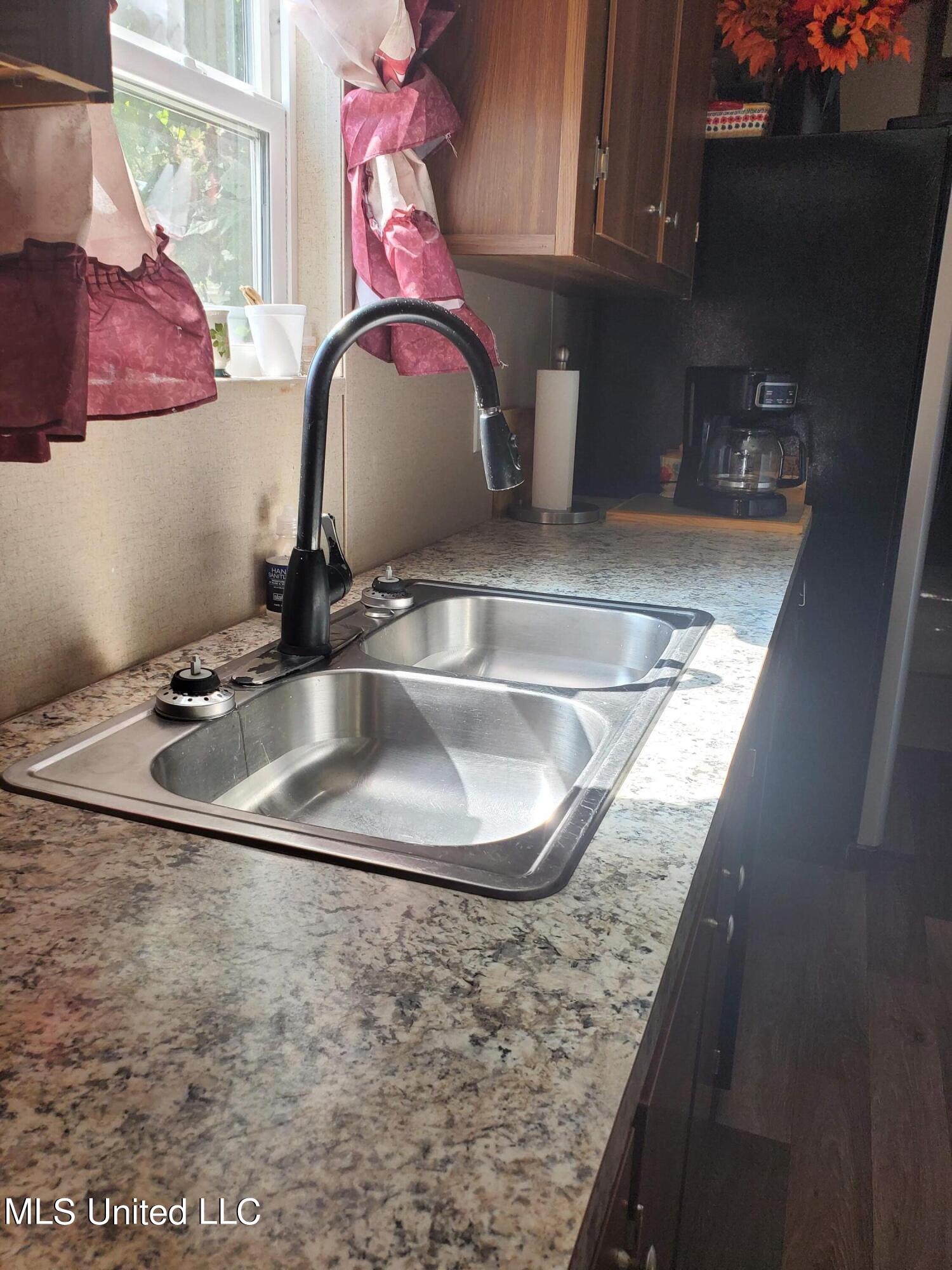 10239 Teasdale Road Enid, MS 38927 - Photo 8 of 21 20230930_114310