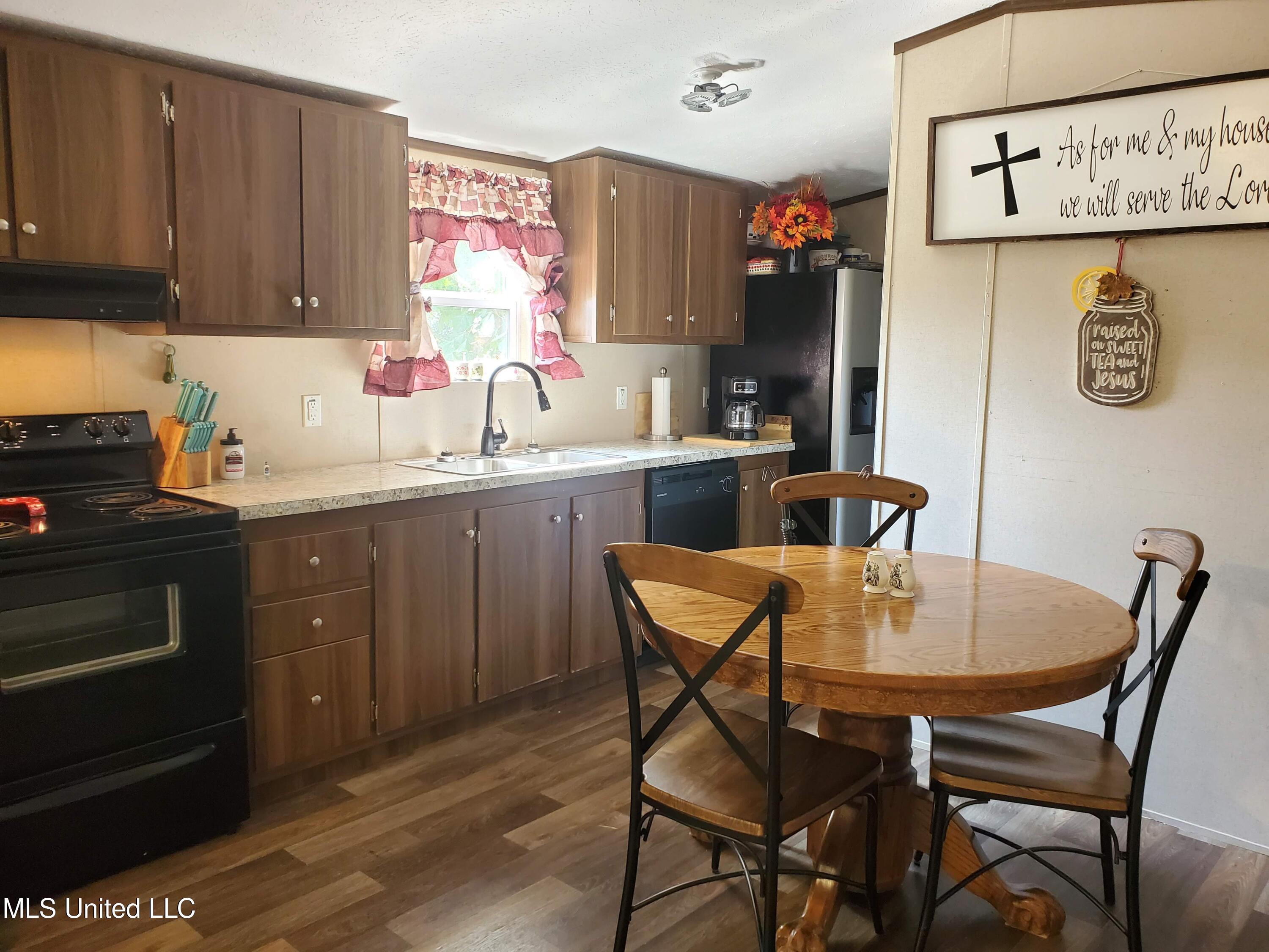 10239 Teasdale Road Enid, MS 38927 - Photo 10 of 21 20230930_114025