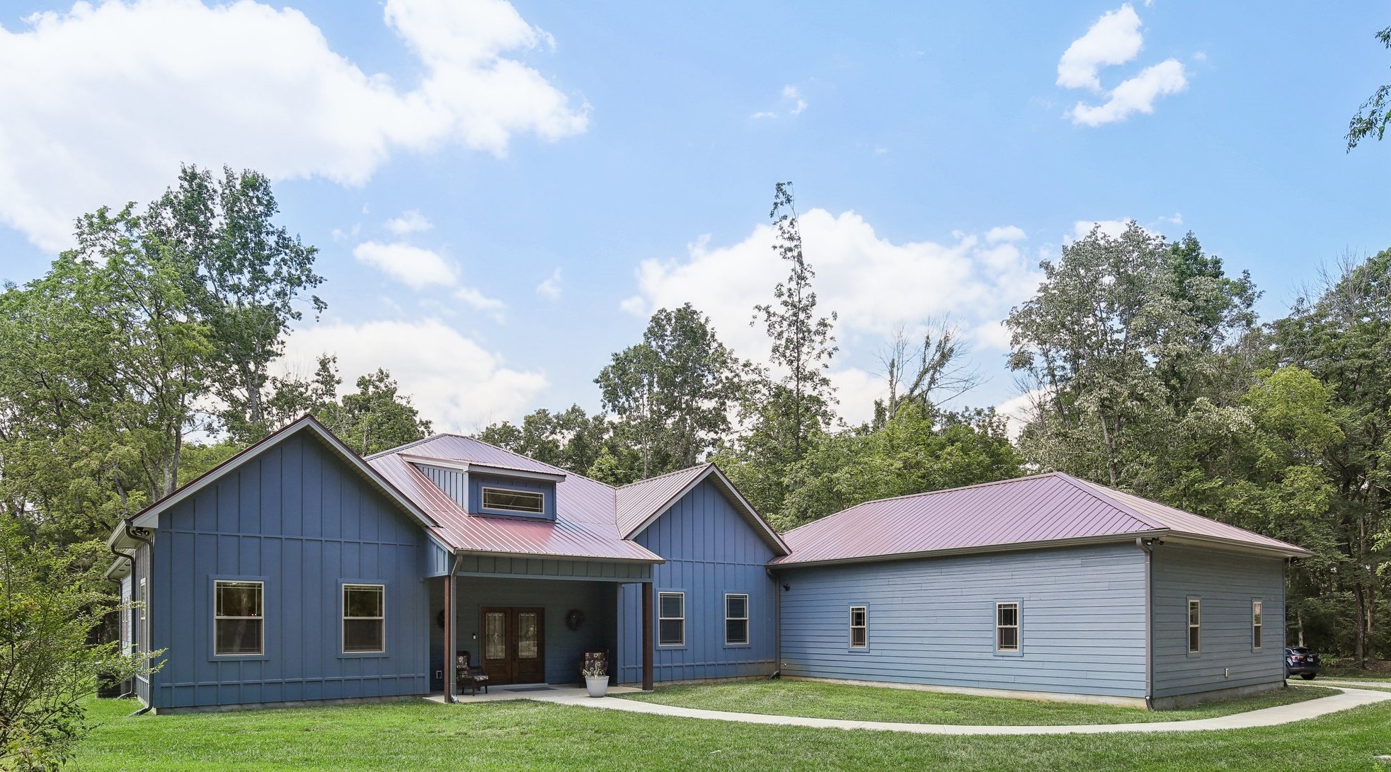 5096 Lytle Creek Road Murfreesboro, TN 37127 - Photo 2 of 70 ***This photo shows current roof color ***