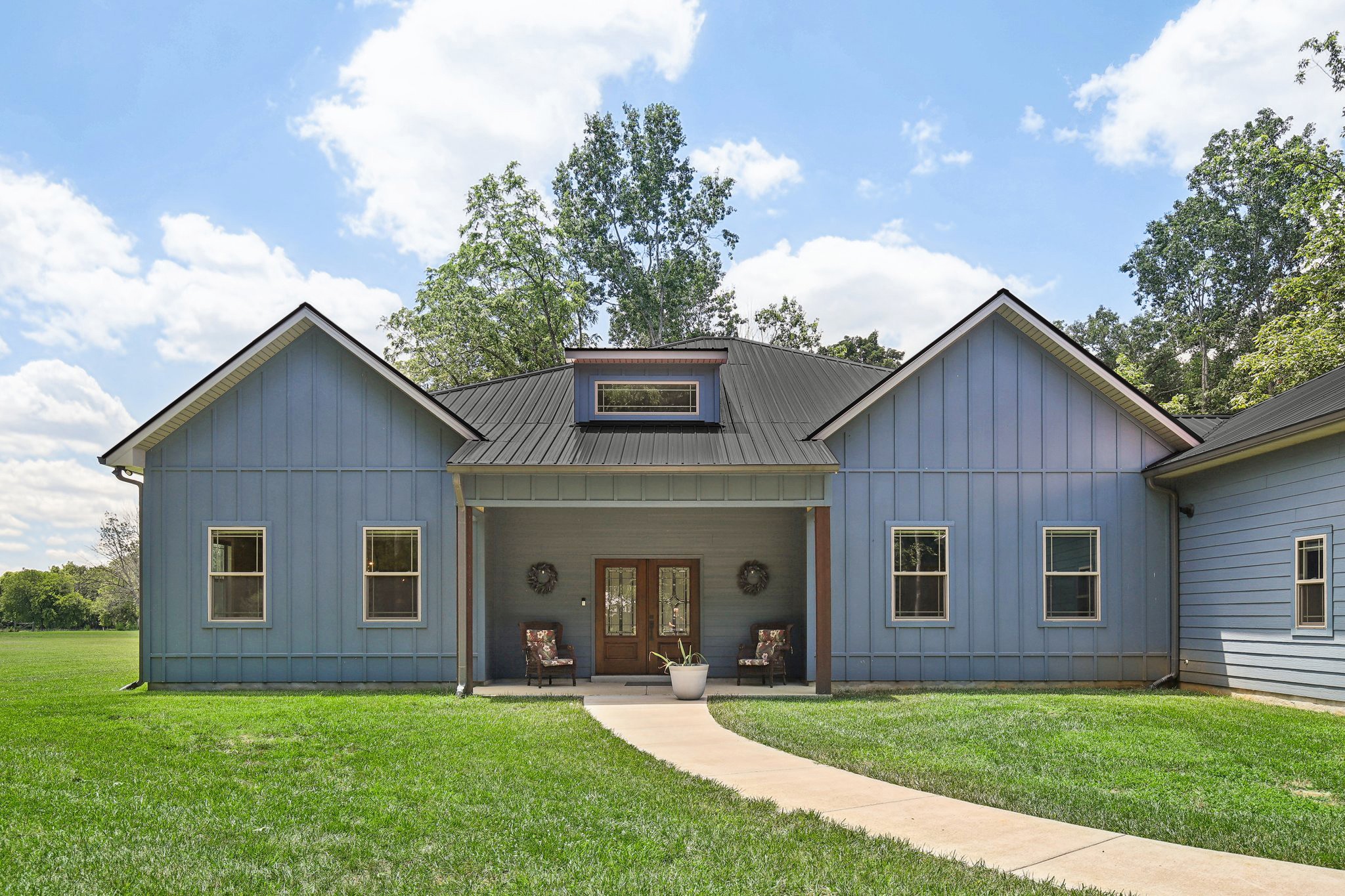 5096 Lytle Creek Road Murfreesboro, TN 37127 - Photo 3 of 70 ***This photo has been modified to show how the home will look if the roof is painted***