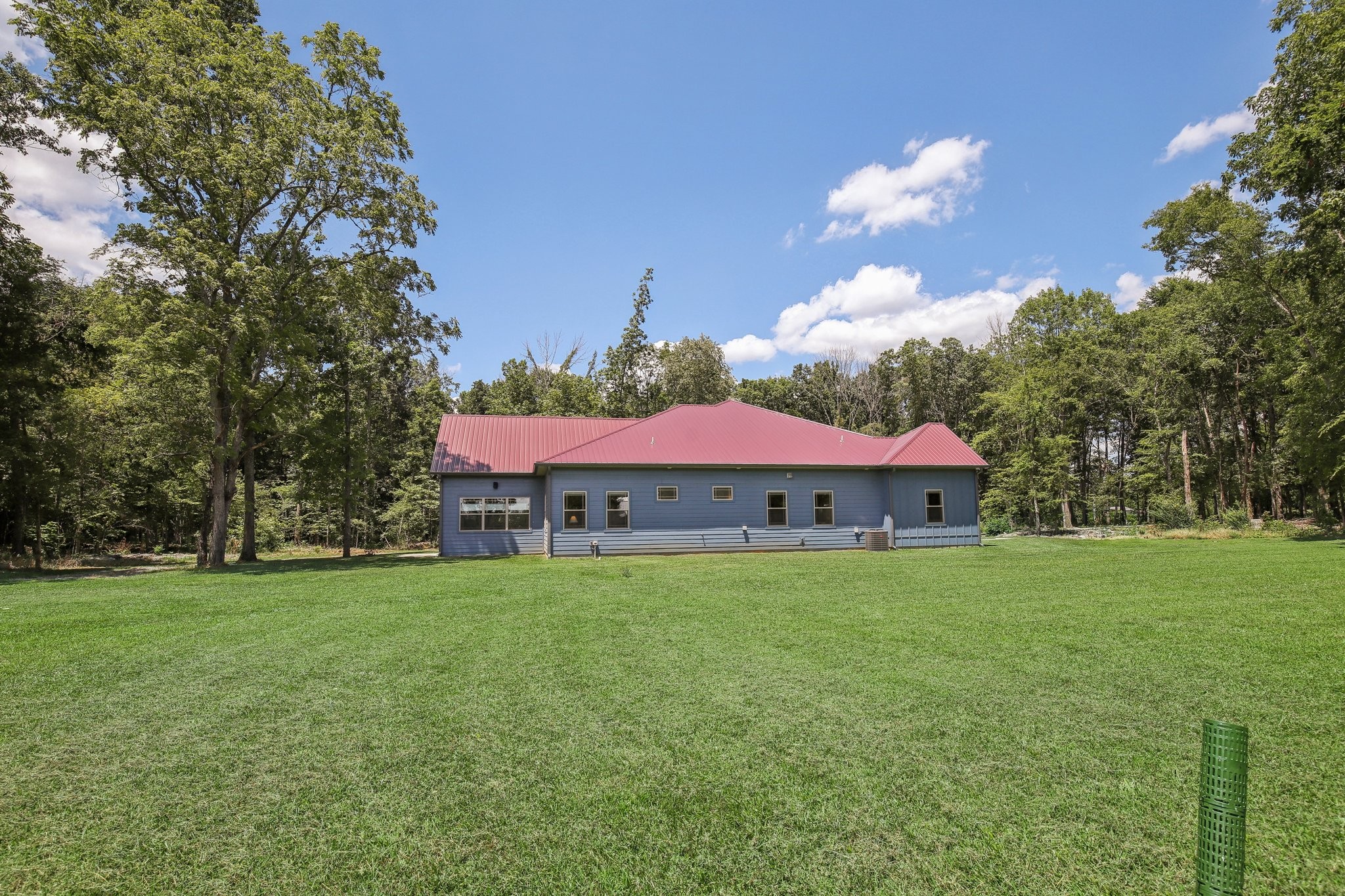 5096 Lytle Creek Road Murfreesboro, TN 37127 - Photo 54 of 70 ***This photo shows the roof color before it has been painted***