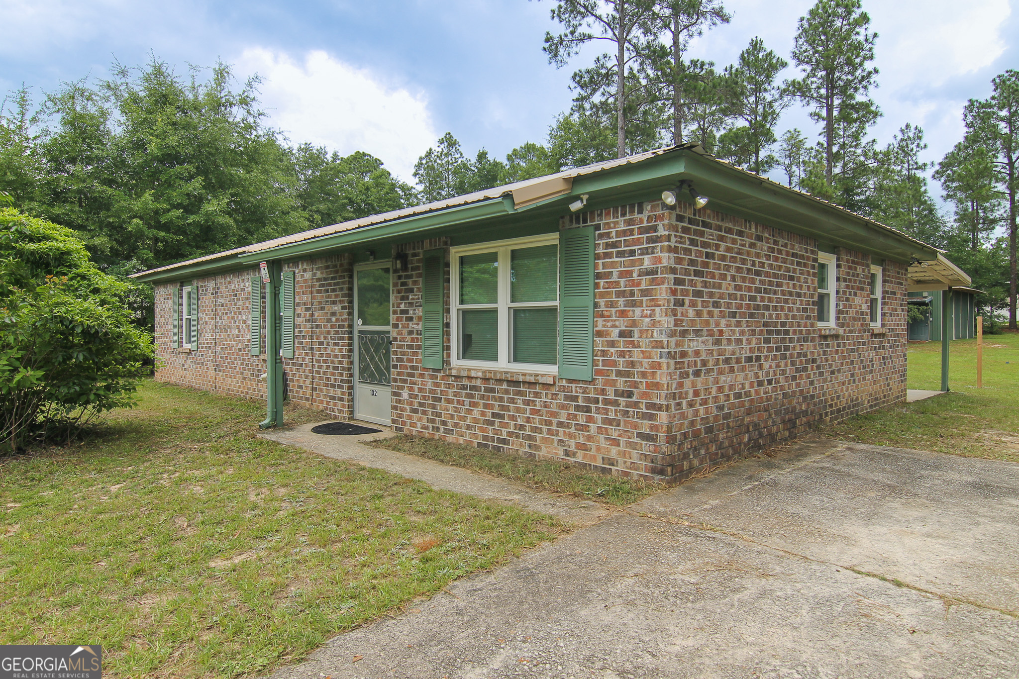 102 Plantation Drive Butler, GA 31006 - Photo 2 of 21