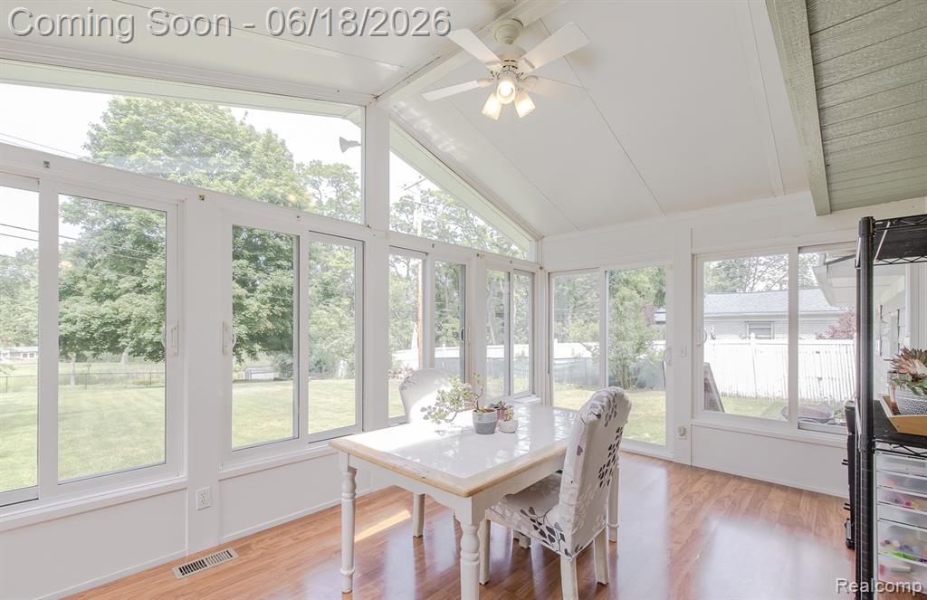 880 Joslyn Road Lake Orion, MI 48362 - Photo 14 of 45