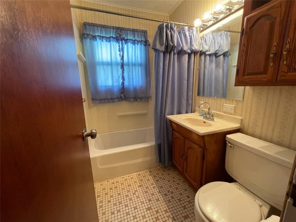4156 Biscayne Road Indianapolis, IN 46226 - Photo 13 of 18