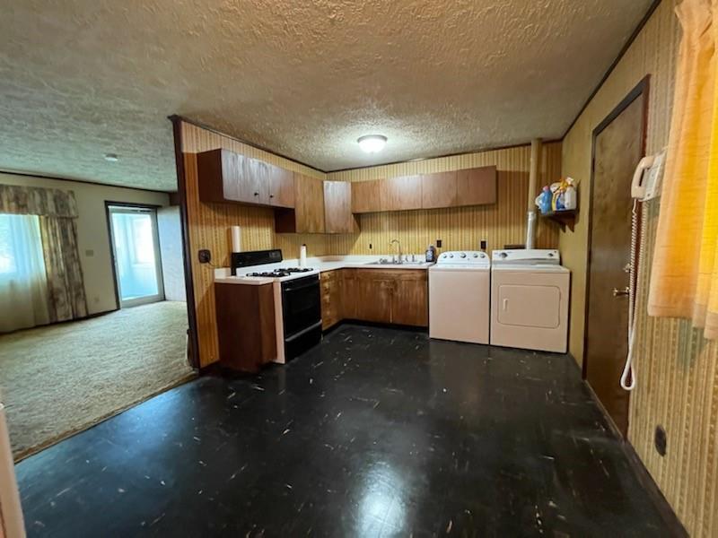 4156 Biscayne Road Indianapolis, IN 46226 - Photo 8 of 18