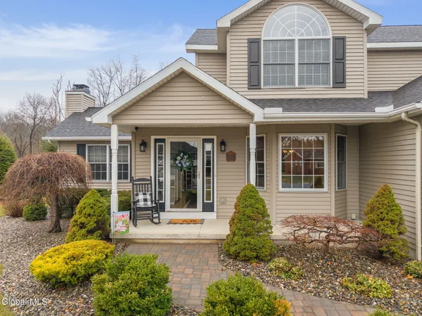 $500,000 | 79 Dewey Avenue, Halfmoon, NY 12118