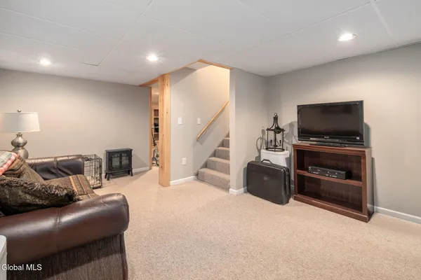 $500,000 | 79 Dewey Avenue, Halfmoon, NY 12118