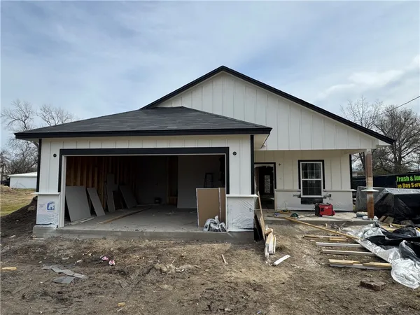$269,000 | 502 Mignonette Drive North, Kosse, TX 76653