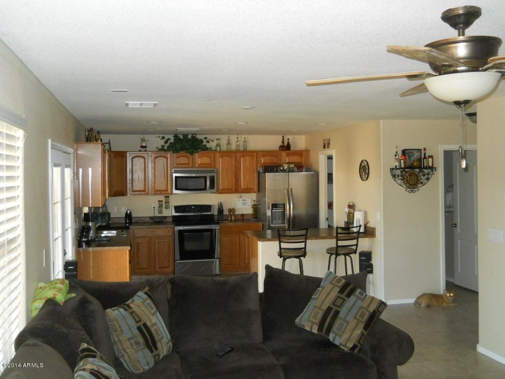 17729 West Red Bird Road Surprise, AZ 85387 - Photo 14 of 49 DSCN3590