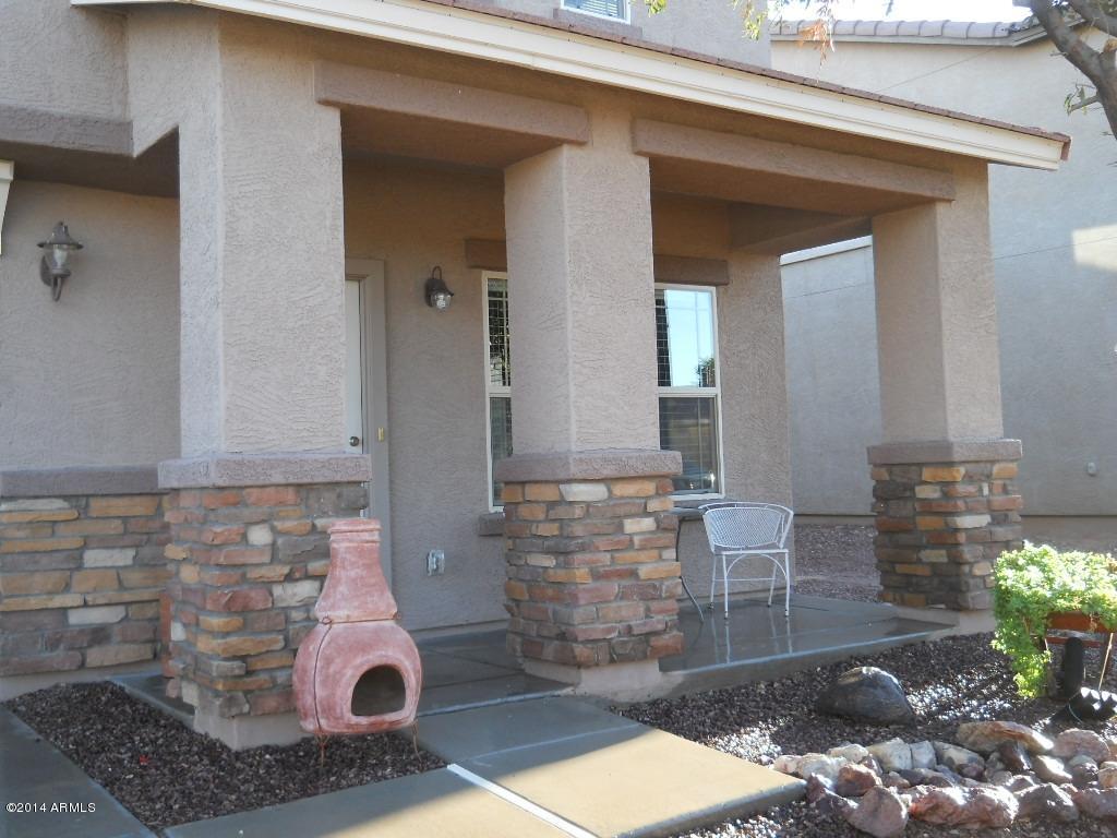 17729 West Red Bird Road Surprise, AZ 85387 - Photo 4 of 49 DSCN3559