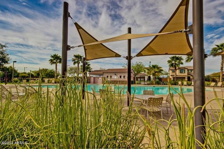 17729 West Red Bird Road Surprise, AZ 85387 - Photo 47 of 49 20140407204921657645000000-o
