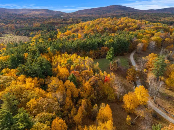 $250,000 | 8 A Stonegate Farm Road, Temple, NH 03084