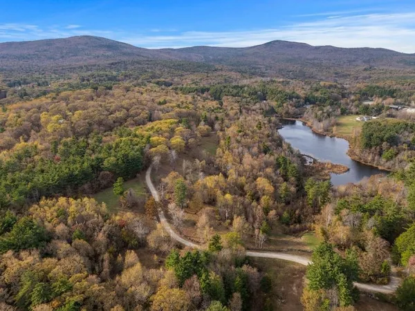 $250,000 | 8 A Stonegate Farm Road, Temple, NH 03084