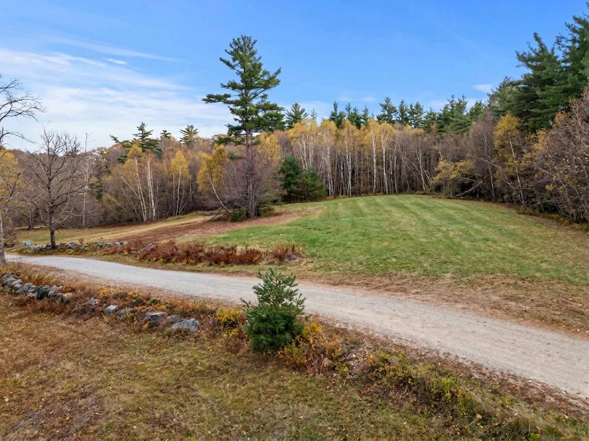 8 A Stonegate Farm Road Temple, NH 03084 - Photo 5 of 10