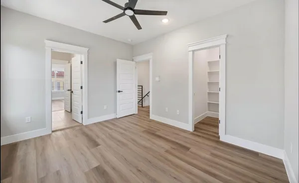 $2,400 | 4624 Mayflower Street, Unit B, Houston, TX 77033