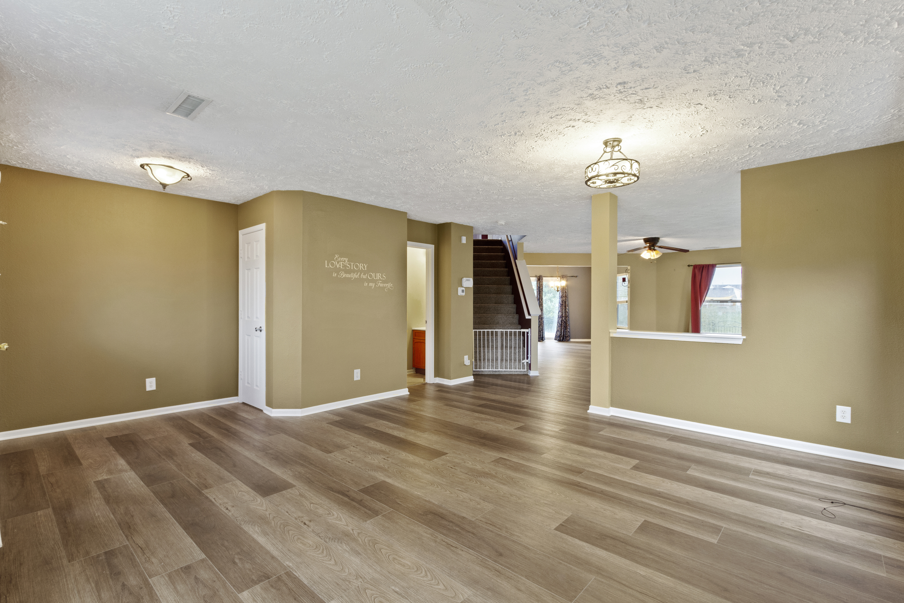 8250 South Evening Drive Pendleton, IN 46064 - Photo 6 of 46