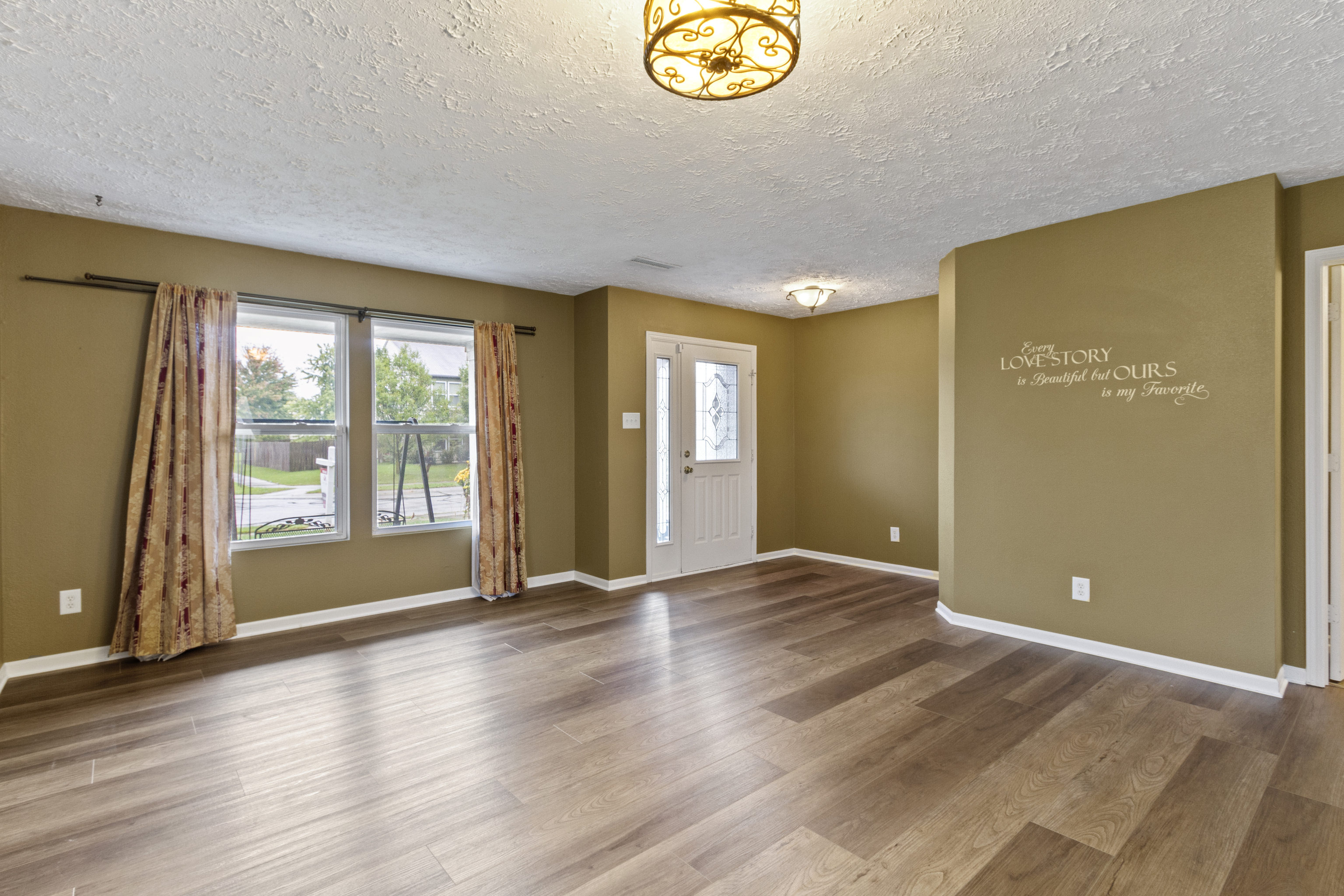 8250 South Evening Drive Pendleton, IN 46064 - Photo 7 of 46