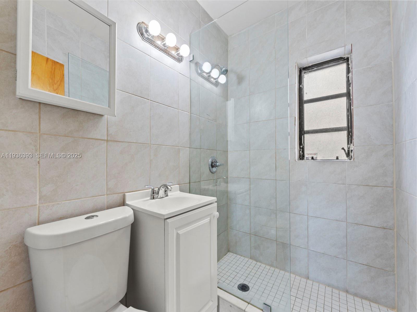 330 Southwest 52nd Avenue Miami, FL 33134 - Photo 15 of 40