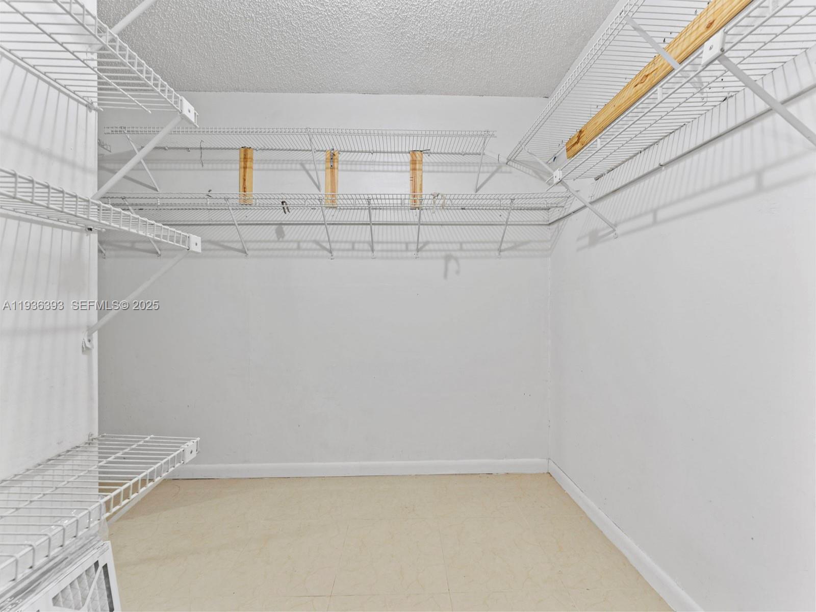 330 Southwest 52nd Avenue Miami, FL 33134 - Photo 26 of 40