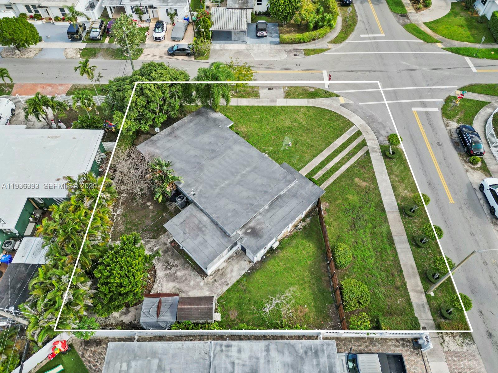 330 Southwest 52nd Avenue Miami, FL 33134 - Photo 36 of 40