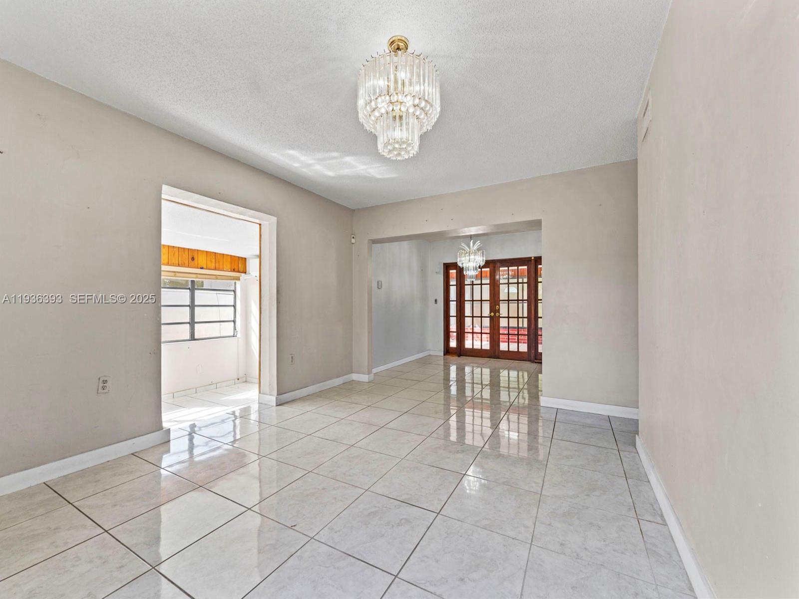 330 Southwest 52nd Avenue Miami, FL 33134 - Photo 4 of 40