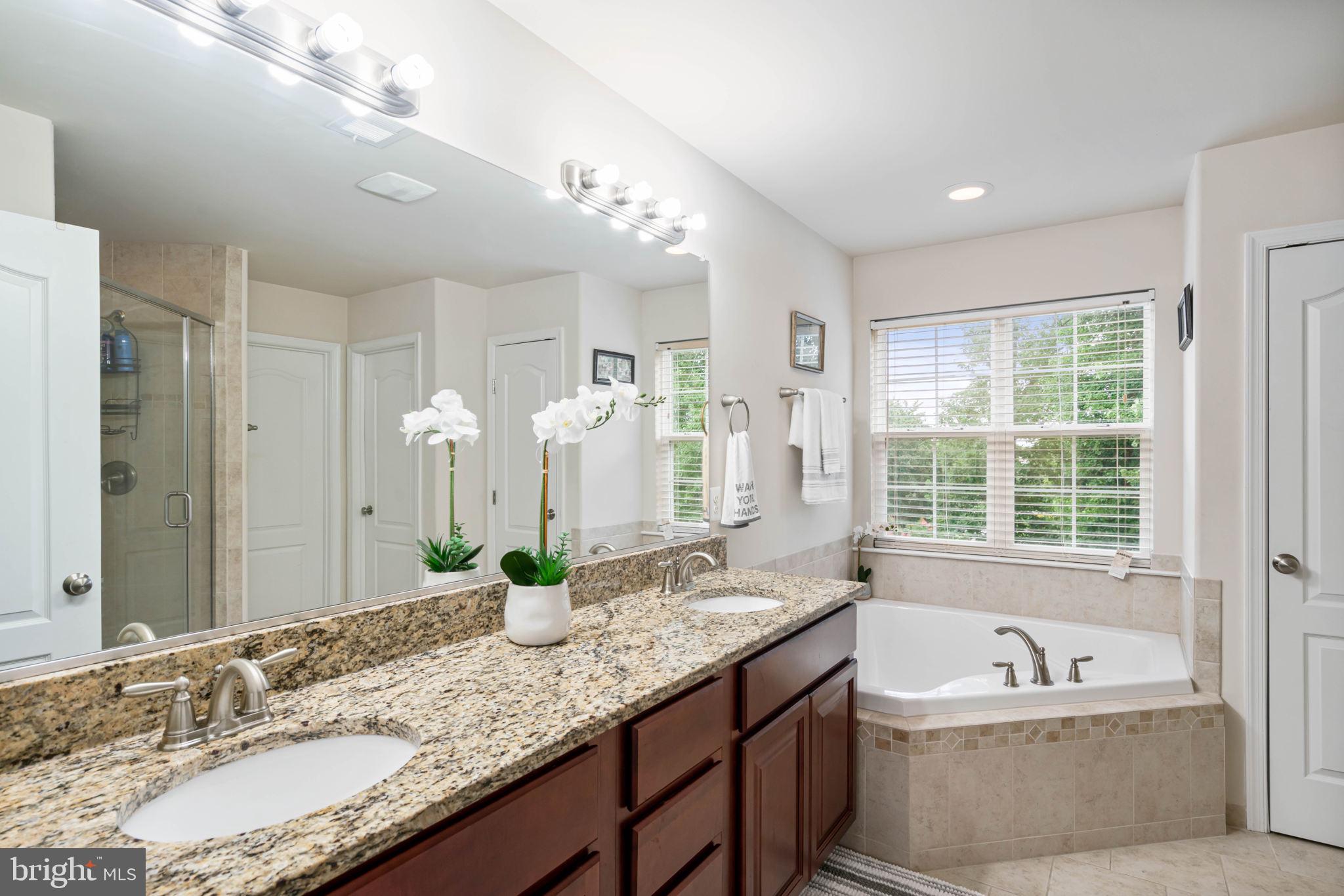 51 Hampton Park Road Stafford, VA 22554 - Photo 24 of 55 Primary Bedroom Ensuite