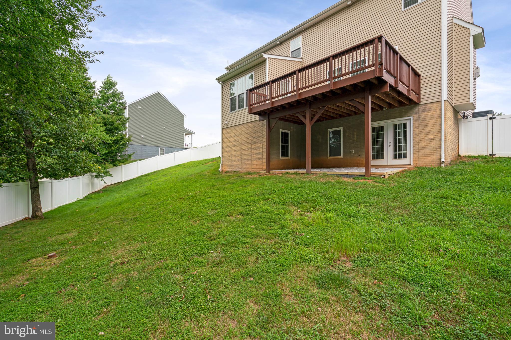 51 Hampton Park Road Stafford, VA 22554 - Photo 48 of 55 Backyard with new Paver Patio