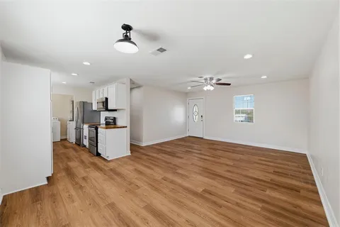 $249,900 | 6028 Bear Creek Drive East, Fort Worth, TX 76126