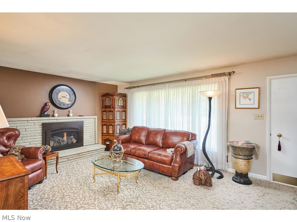 2696 Wadsworth Road Norton, OH 44203 - Photo 3 of 19 Gallery Image 3