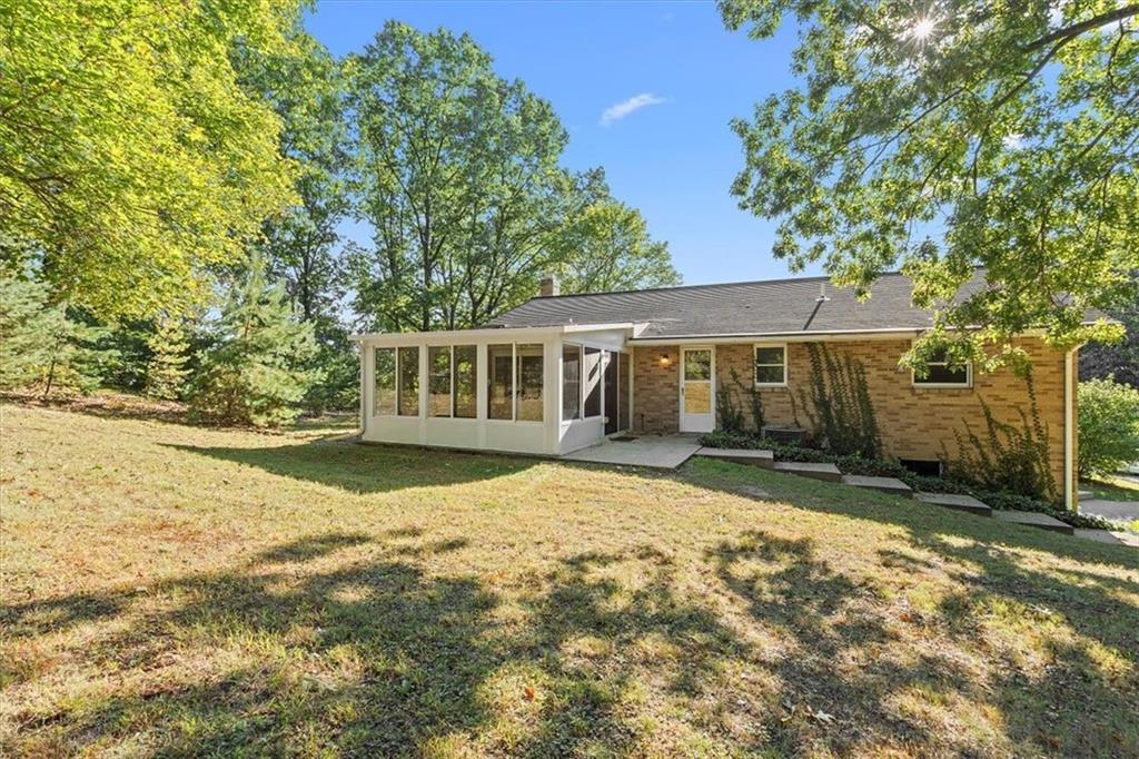 311 Headland Road Butler, PA 16002 - Photo 22 of 25