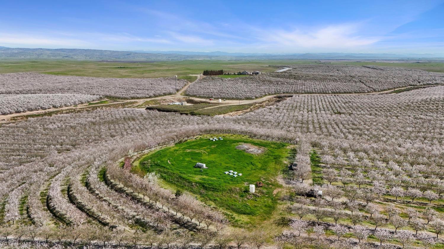 10031 Frankenheimer Road Oakdale, CA 95361 - Photo 26 of 95 a view of a lake with a mountain