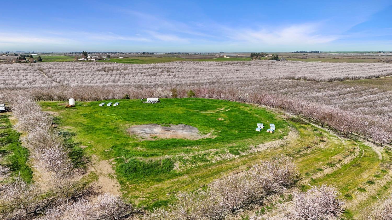 10031 Frankenheimer Road Oakdale, CA 95361 - Photo 32 of 95 a view of a lake with a building in the background