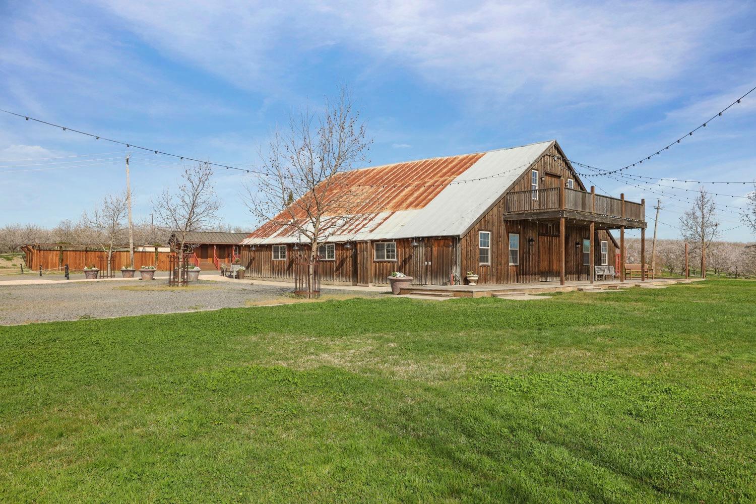 10031 Frankenheimer Road Oakdale, CA 95361 - Photo 58 of 95 a view of a house with a big yard